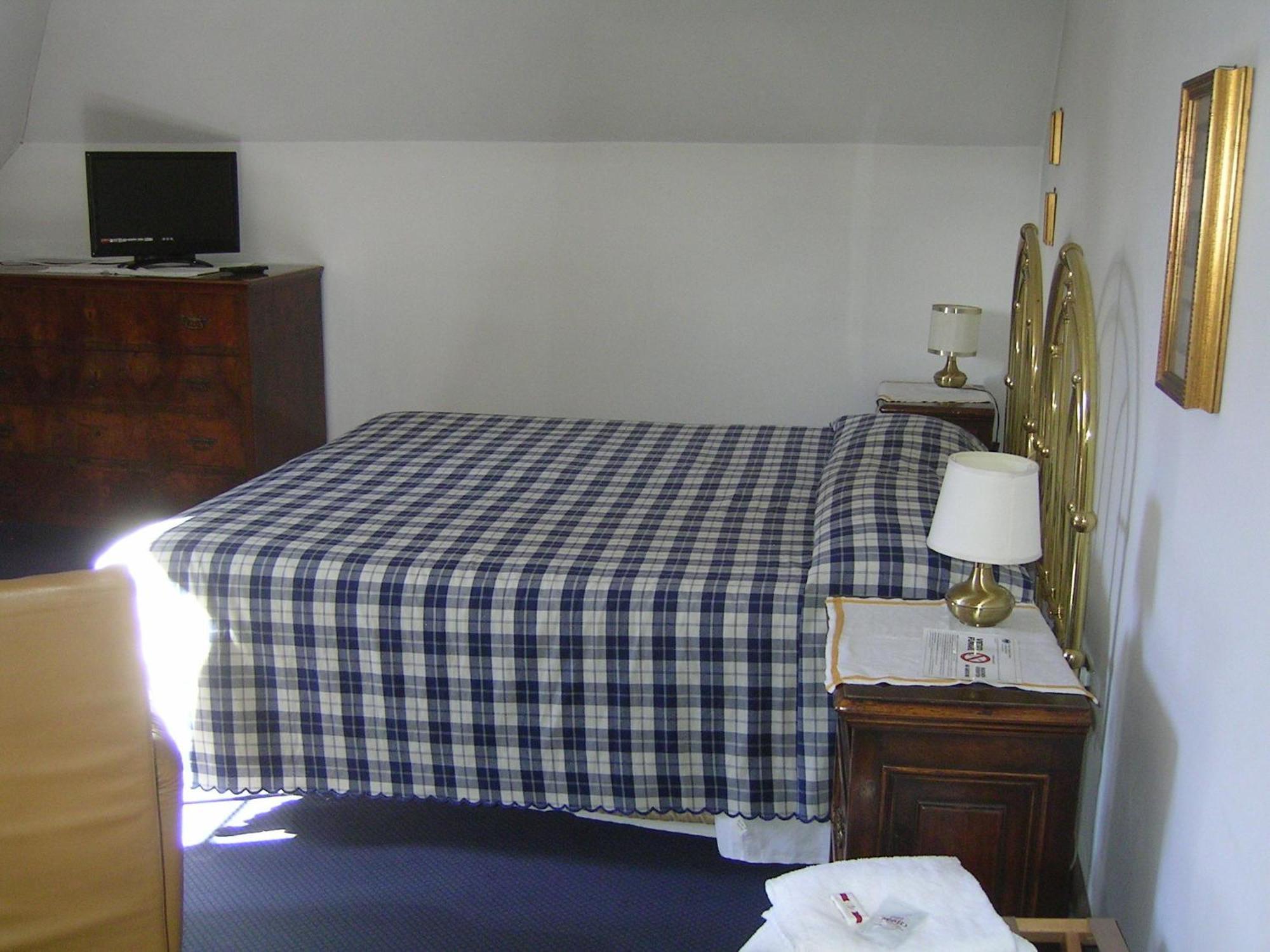 Albergo San Cristoforo ペルジーネ・ヴァルスガーナ エクステリア 写真